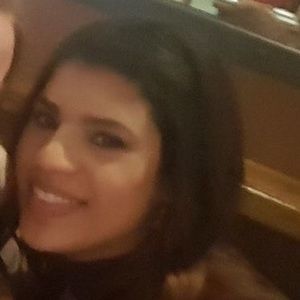 Meet your Posher, Aida